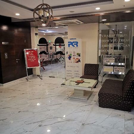 Hotel Pk Residency Noida Buitenkant foto