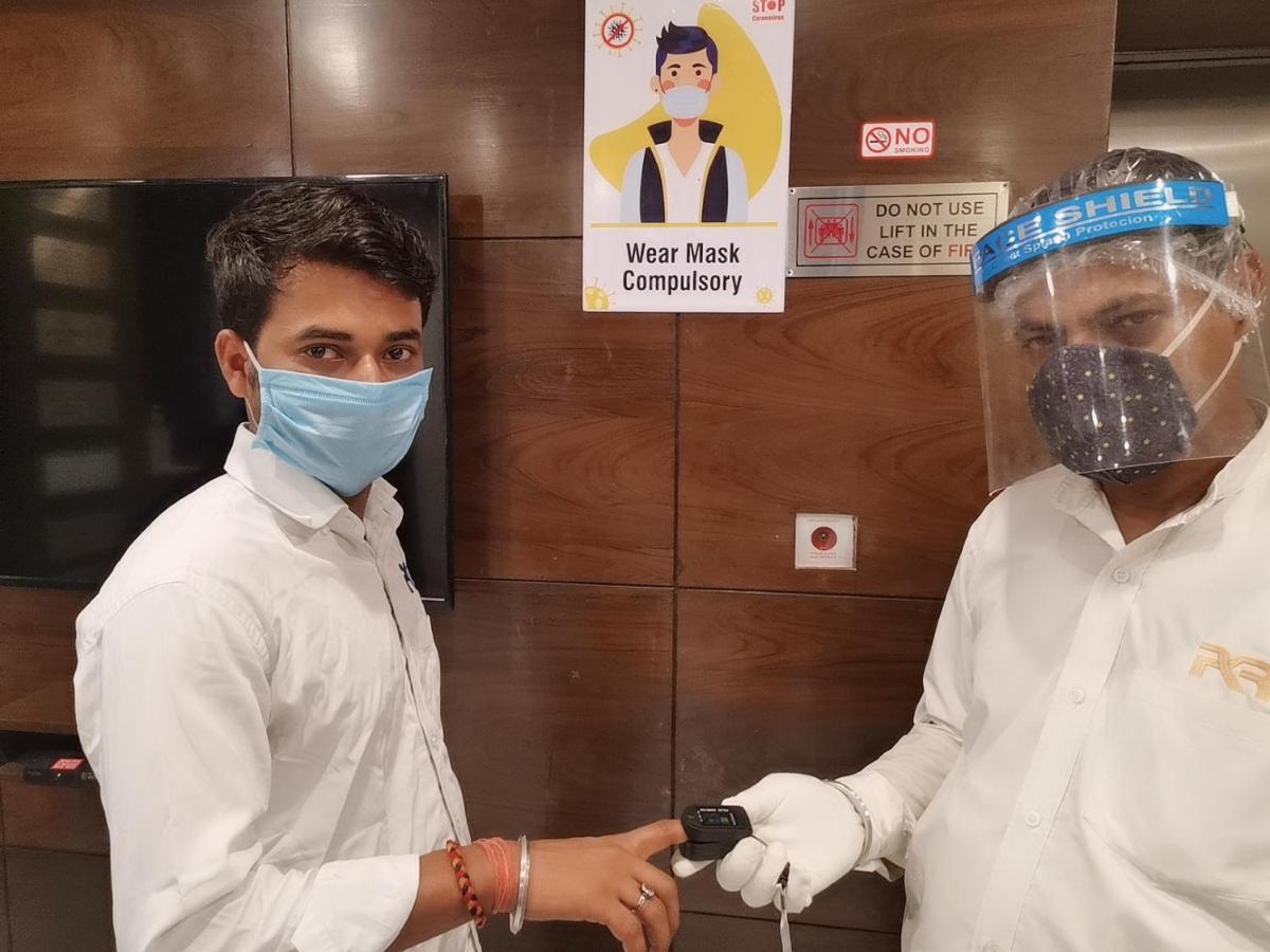 Hotel Pk Residency Noida Buitenkant foto