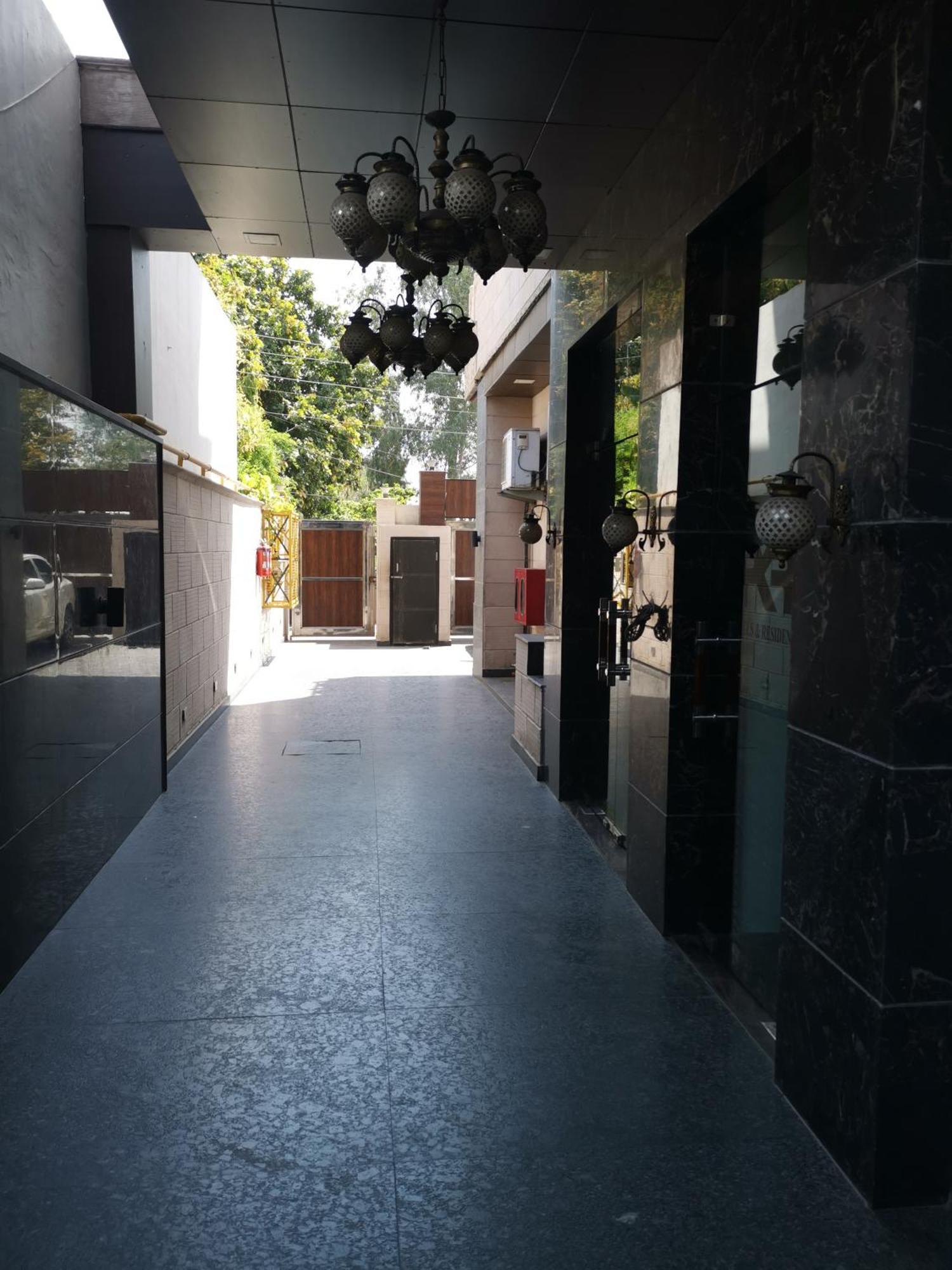Hotel Pk Residency Noida Buitenkant foto