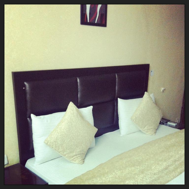 Hotel Pk Residency Noida Kamer foto