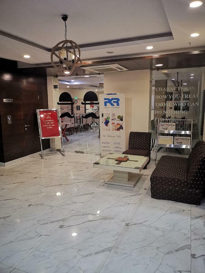 Hotel Pk Residency Noida Buitenkant foto
